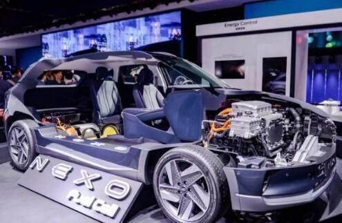 新能源汽車行業風口要變？氫燃料汽車即將崛起，各大車企伺機而動